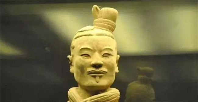 兵马俑里为何有一尊“绿面俑”-千呱博客网