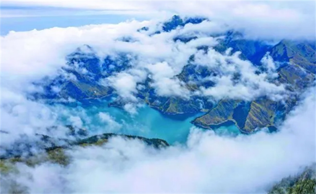 新疆天山云海是如何形成的-千呱博客网