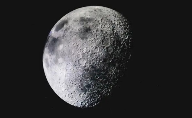 月球是如何诞生的-千呱博客网