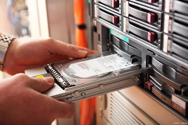 用卡车运输数据会比光纤快吗-千呱博客网